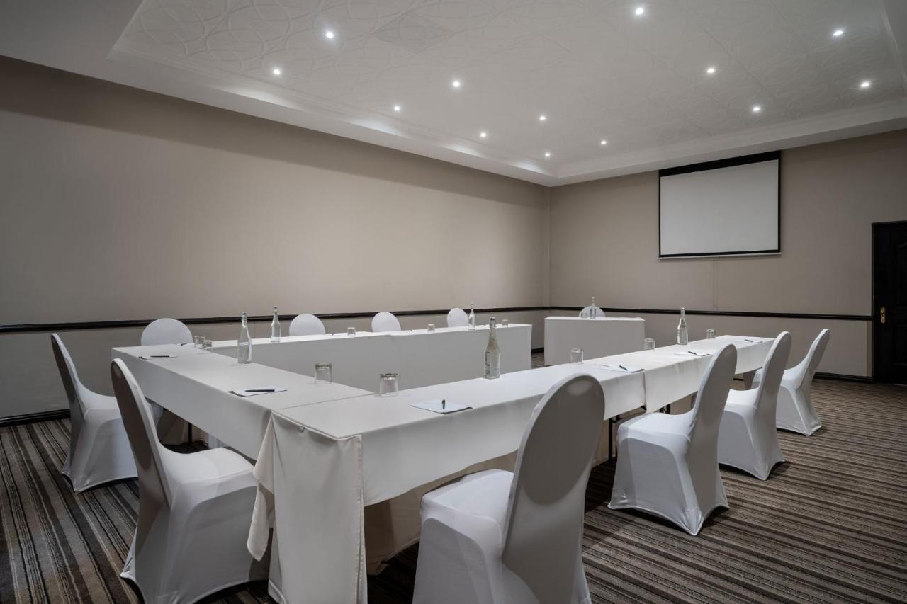 Premier Hotel Regent Източен Лондон Екстериор снимка